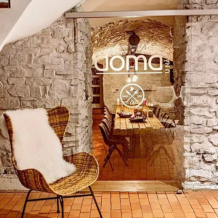 Boutique & Doma U Nas - Entry Aquacity Free 4*