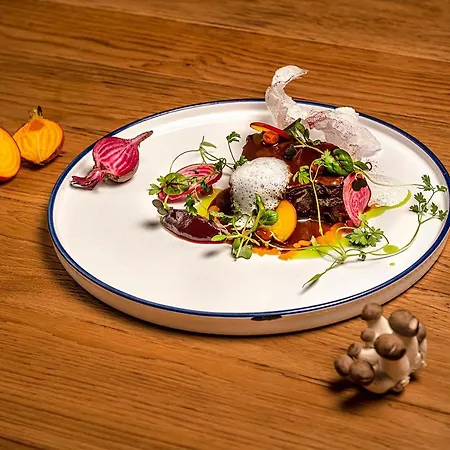 Hotel Doma U Nas Boutique & 4*