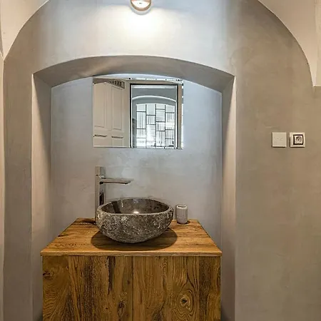 Doma U Nas Boutique & 4* 波普拉德