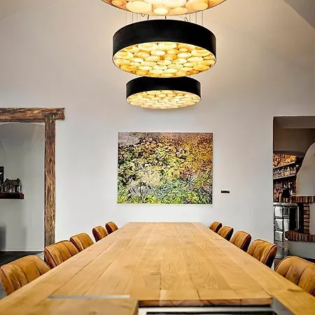 Doma U Nas Boutique & 4*