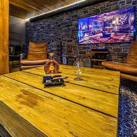 Boutique & Doma U Nas - Entry Aquacity Free Hotel 4*