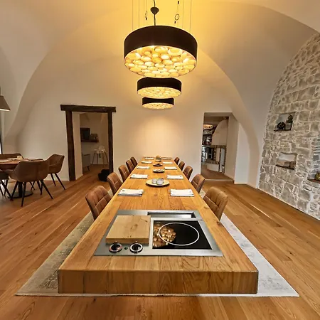 Doma U Nas Boutique & Hotel
