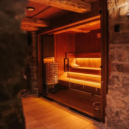 Hotel Doma U Nas Boutique &