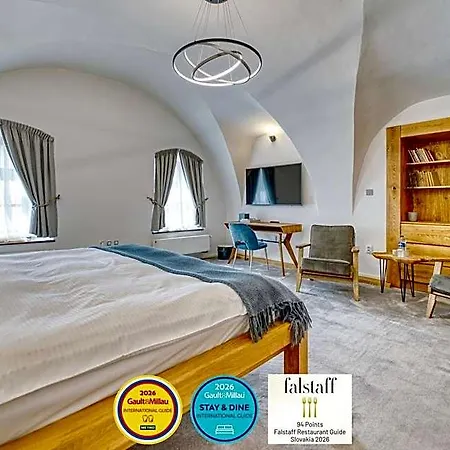 Doma U Nas Boutique & Hotel 4*