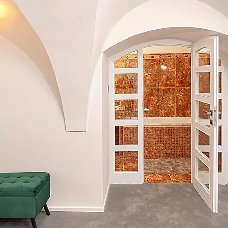 Hotel Doma U Nas Boutique &