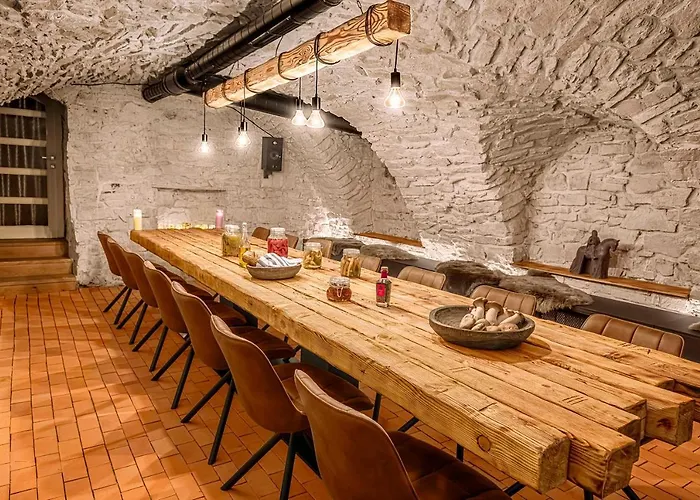 Doma U Nas Boutique & Hotel 4*